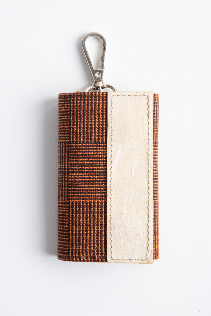 TORAJAMELO x MYCL Keyholder