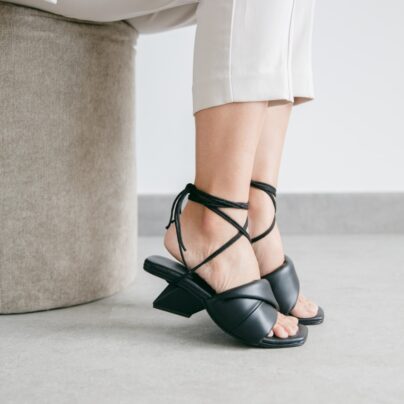 Moana Heels Black